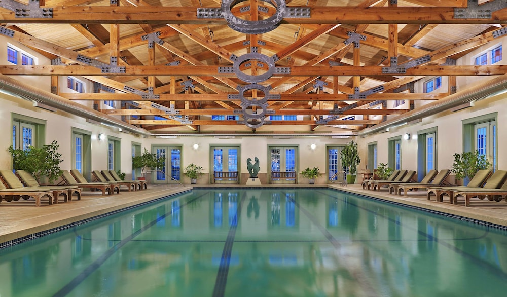 The Equinox Golf Resort & Spa 72