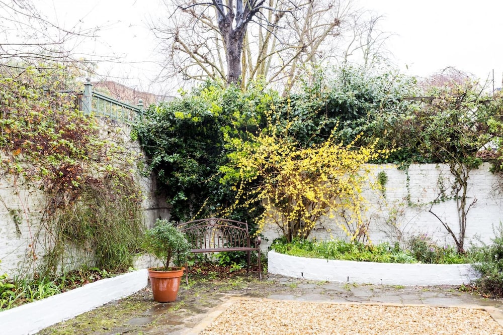 Artistic 1bed Flat