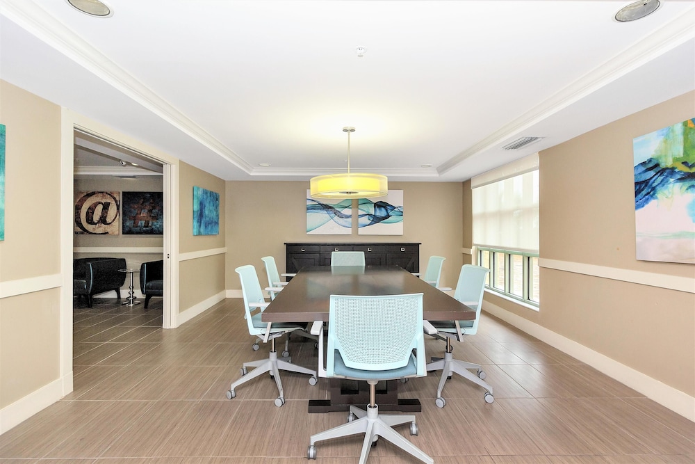 Dharma Home Suites Coral Gables at Gables Grand Plaza, 写真 30