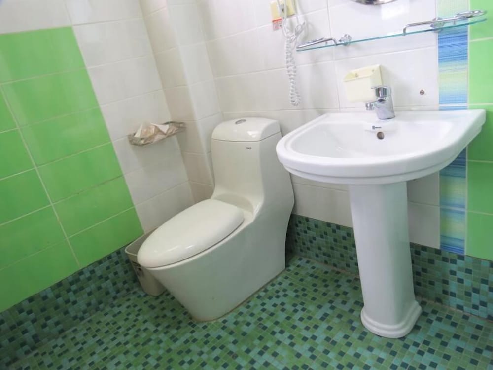 Photo 18