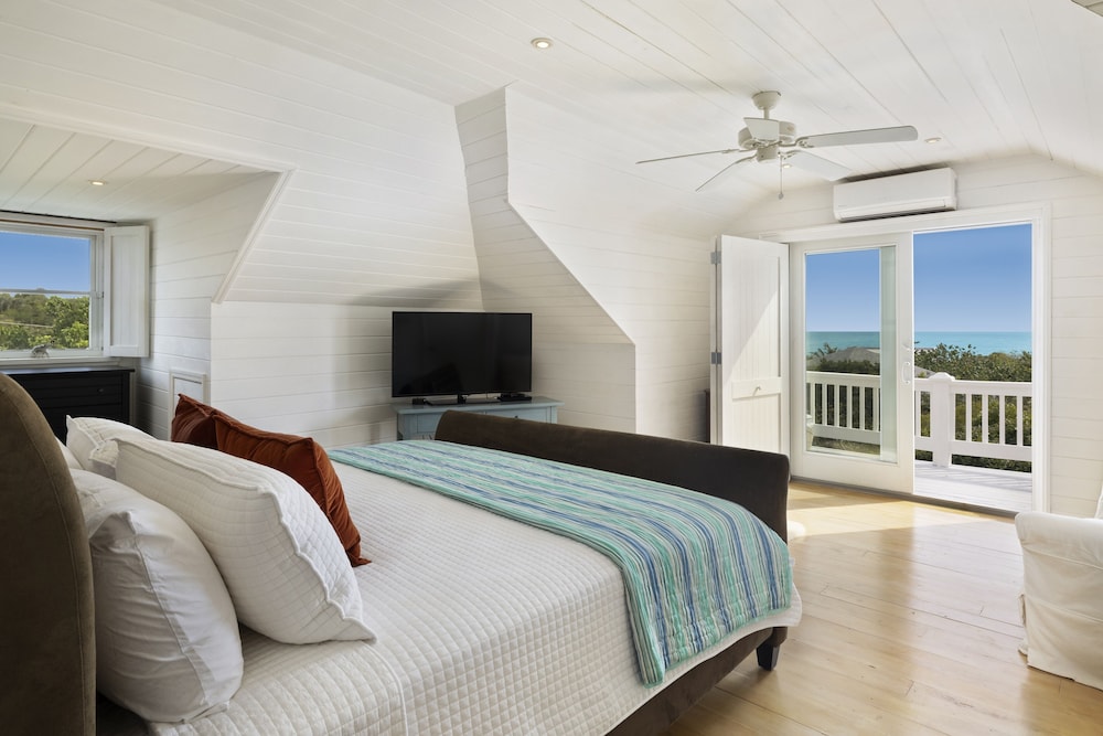 Eleuthera Vacations - Miranda House 2 Bedroom Home - Property Image 2