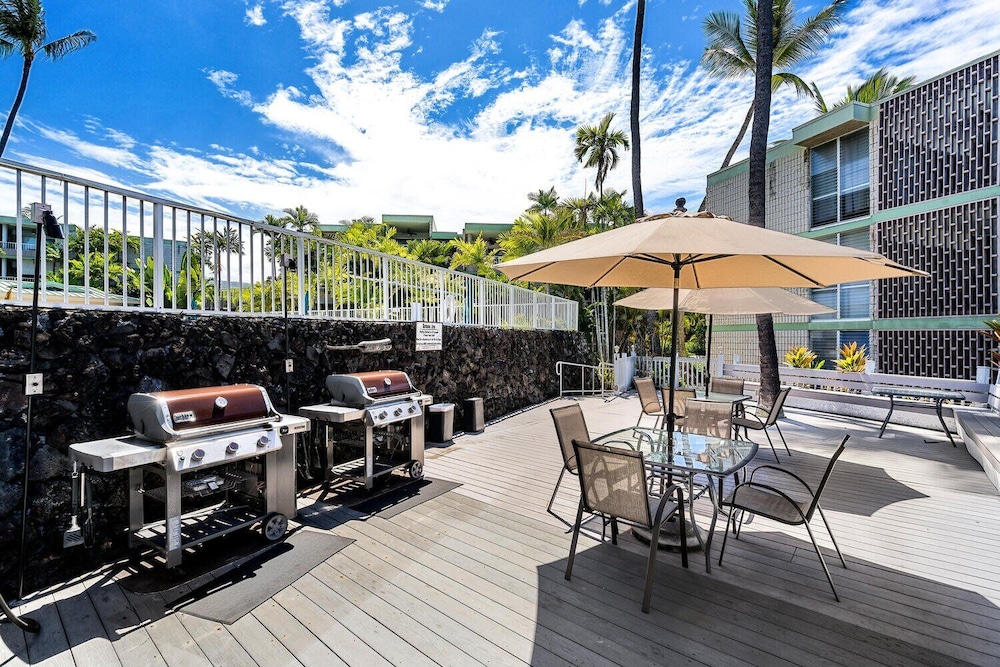 Ocean Front - Fantastic Ocean Views - Completely Upgraded - Vrkcv