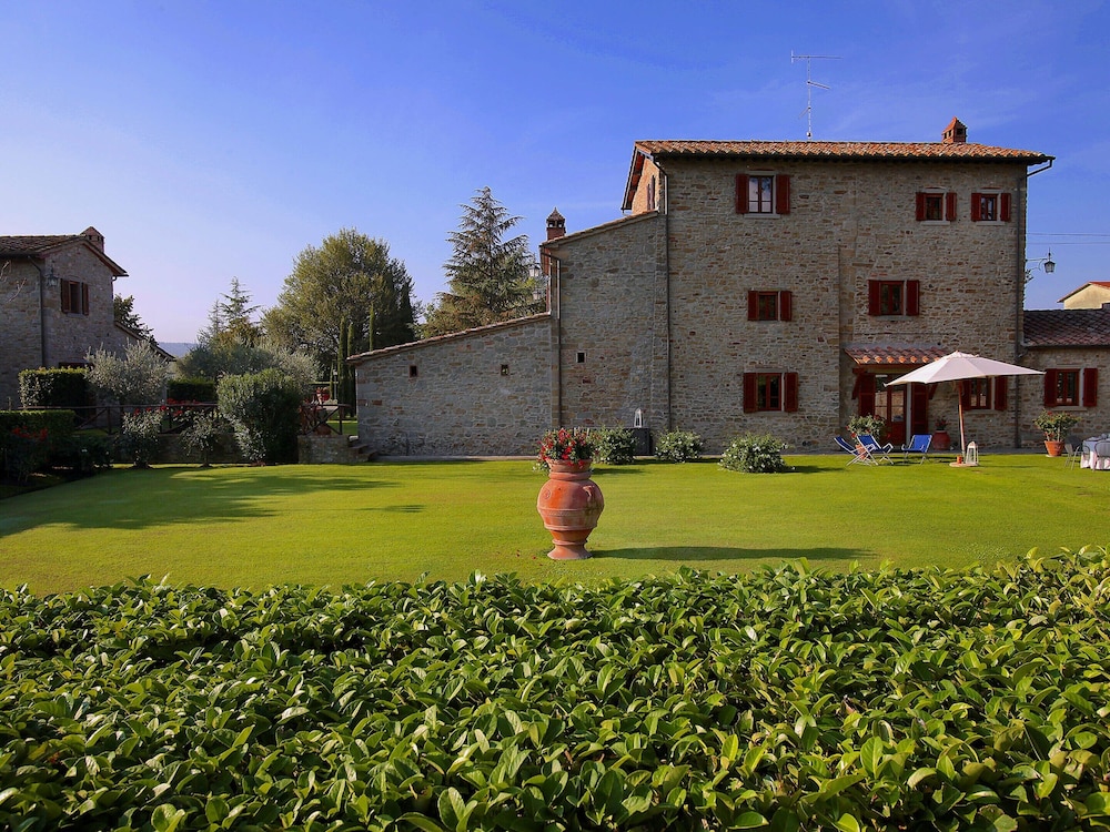 Cortona Vacations - Agriturismo Near Cortona With Swimming Pool - Property Image 37