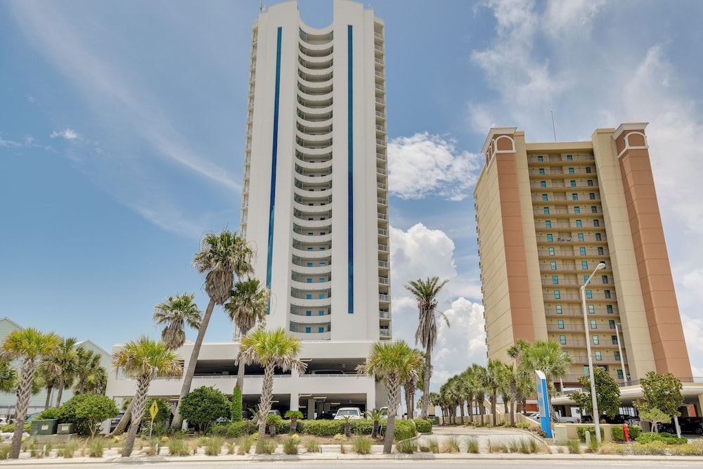 Gulf Views & Pools: Beachfront Island Tower Condo