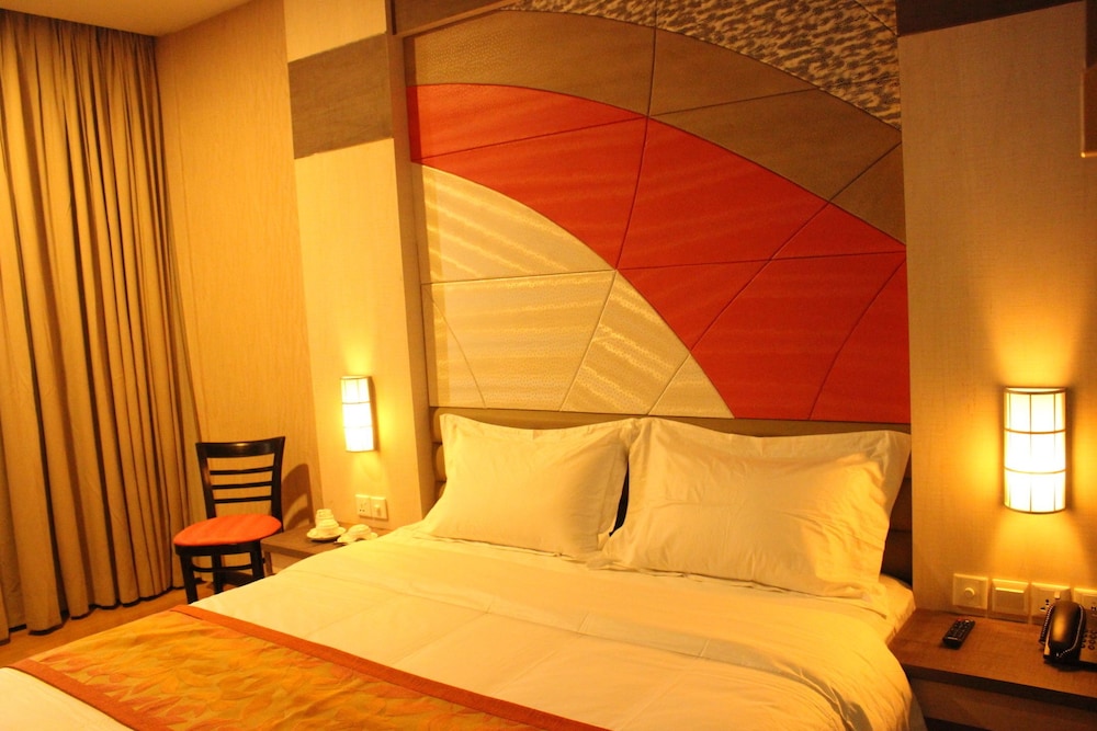 The Golden Bay Hotel Batam 27