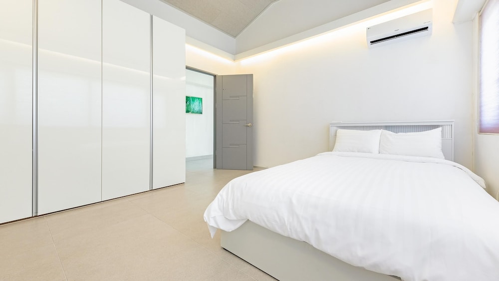 Incheon Vacations - Ganghwado Mare Seawater Poolvilla - Property Image 17