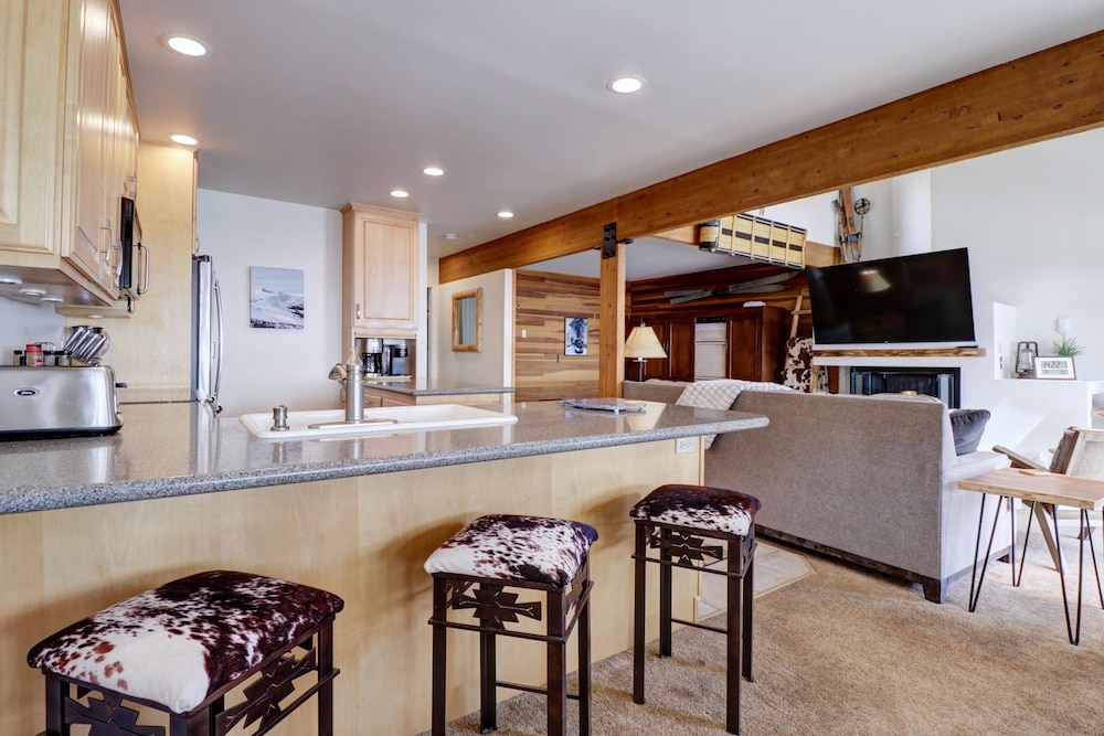 SkyRun Vacation Condos Copper Mountain Resort