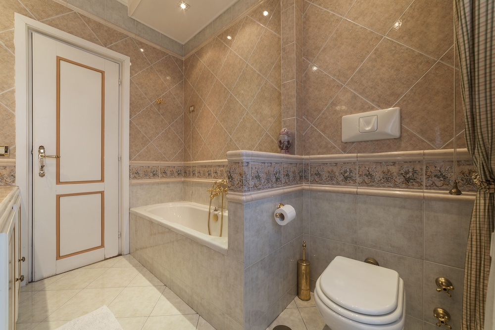 San Pietro Exclusive Panoramic Flat