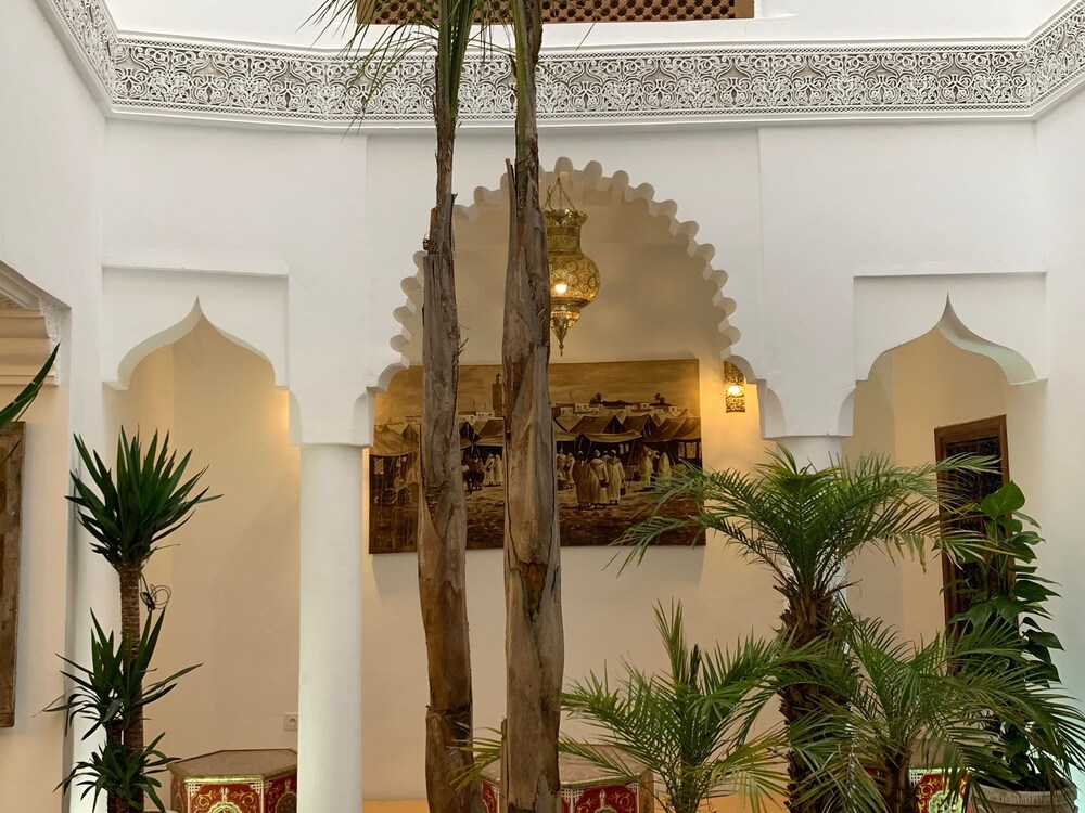 Riad Abaka by Ghali