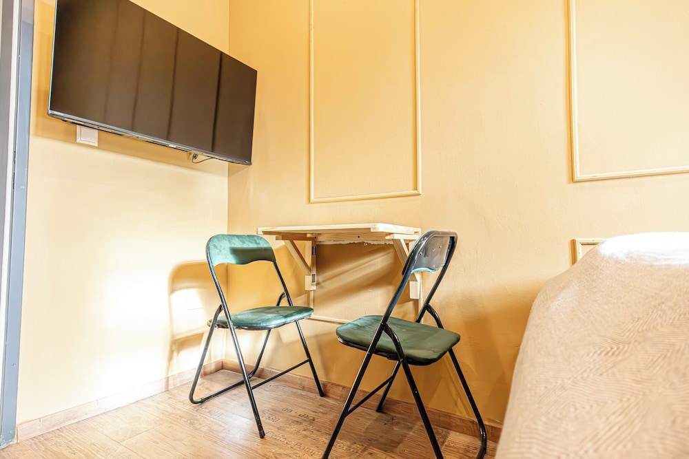 4BR Shared Apt 10Min Walk to Westbahnhof