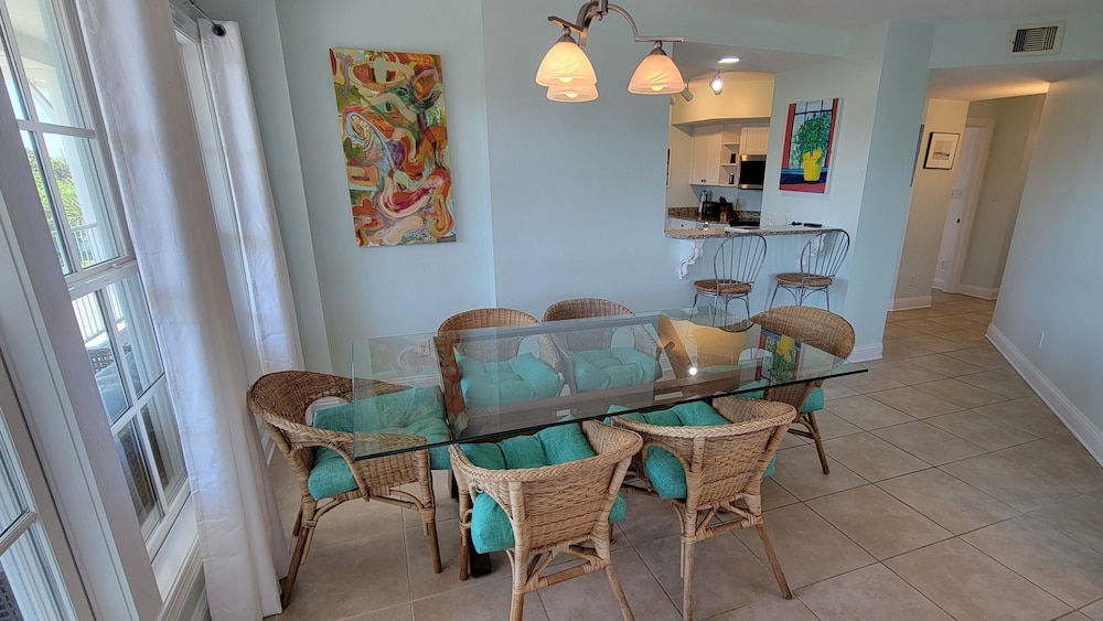 Pier Walk Unit C by Tybee Vacation Rentals
