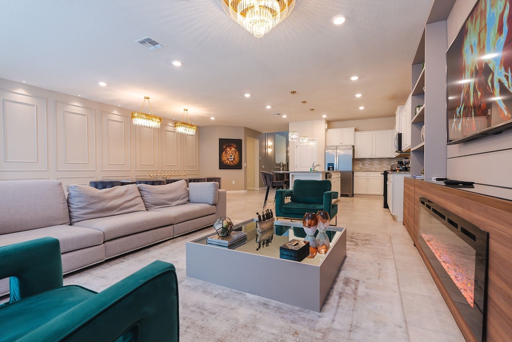 New Home Luxury 8 Bedrooms At Windsor Island