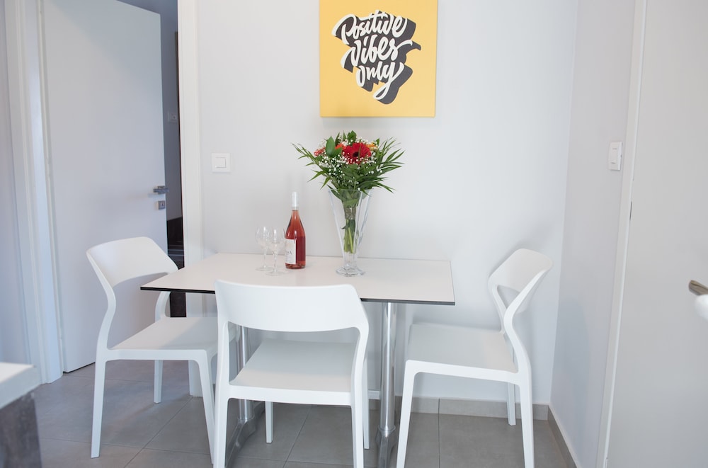 Gelli Apartments photo 4