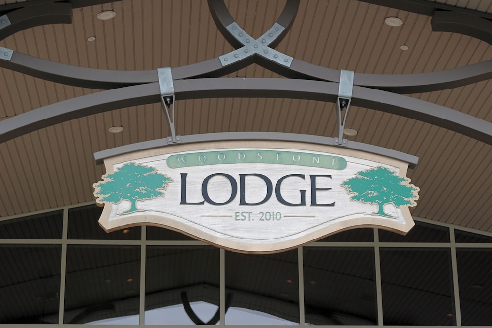 The Lodge at Woodstone Country Club
