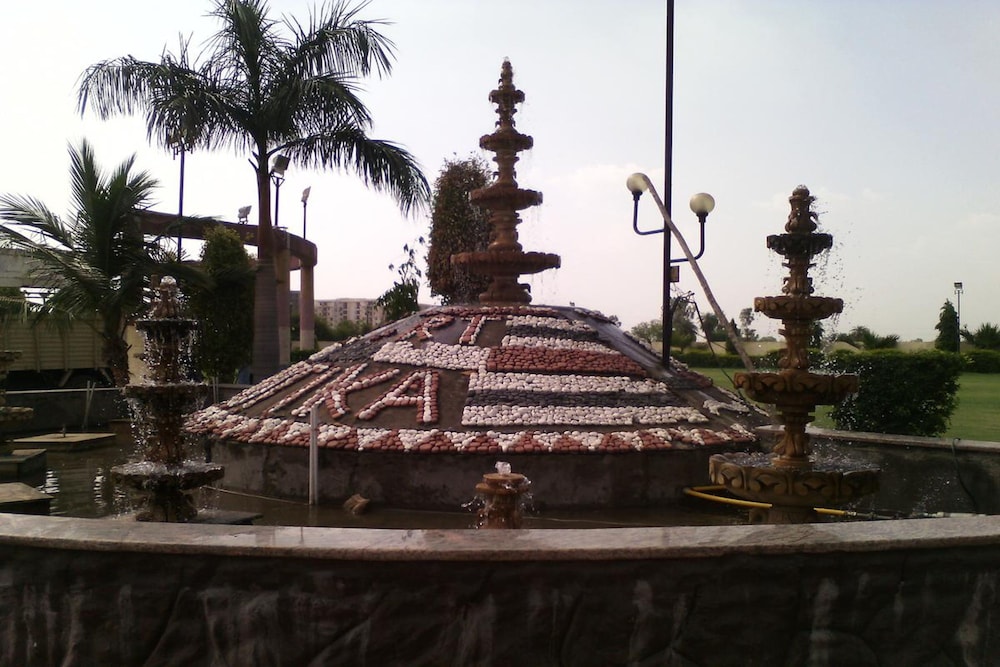 Exotika Express Resort