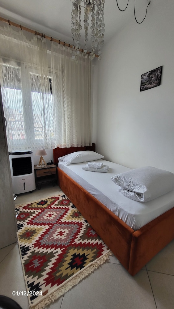Isabel Rooms & Apartments