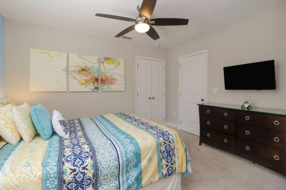 Resort-Style Retreat At Solterra W/ Pool & Lazy River