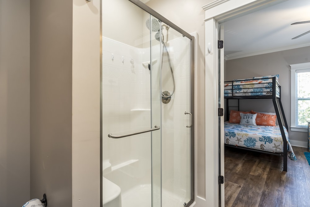 Bienville Bungalow - 304 Bienville Blvd 2 Bedroom Home