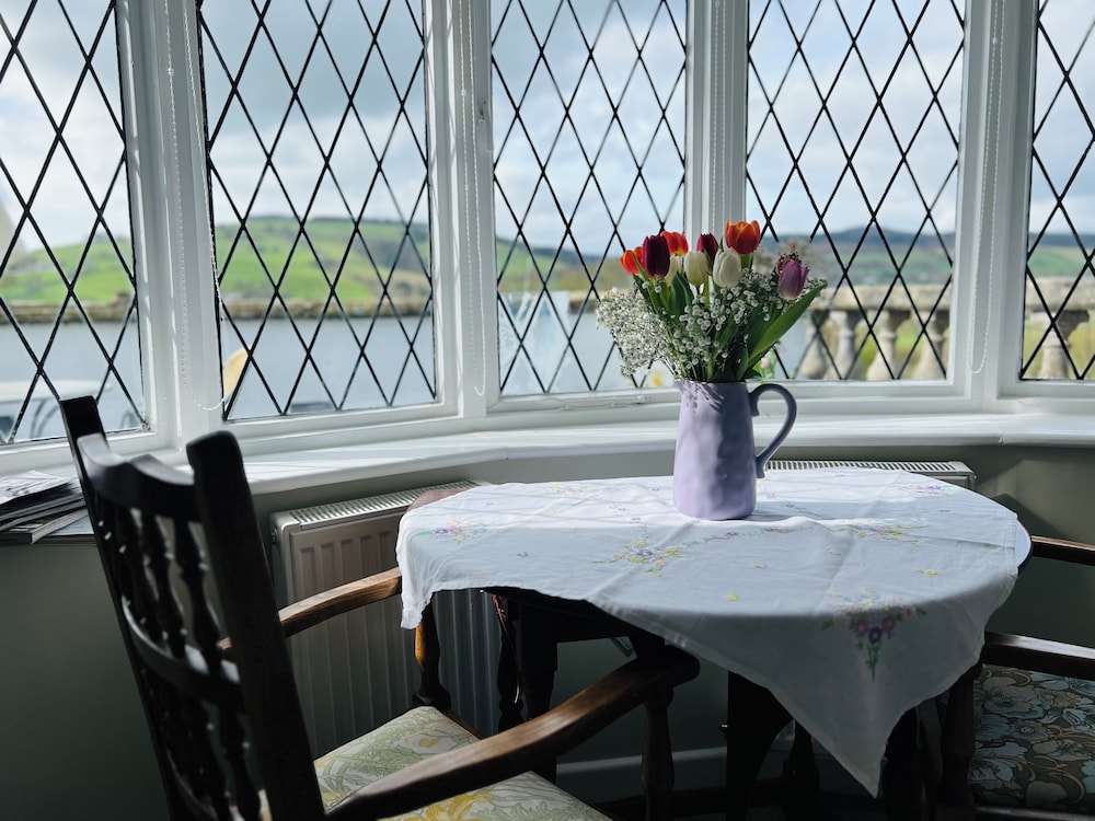 Pentre Cerrig Country House