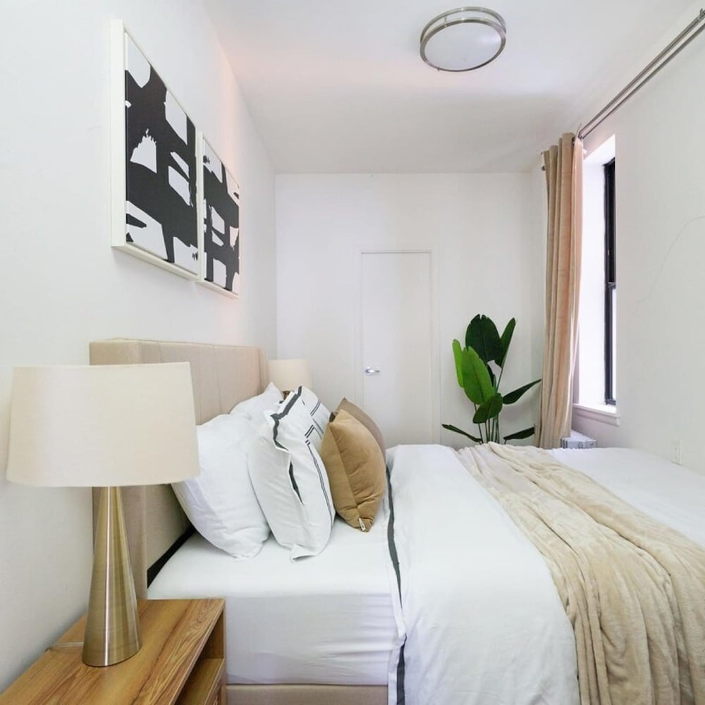 1288-3rn New Renovated 1 Bedroom in UES
