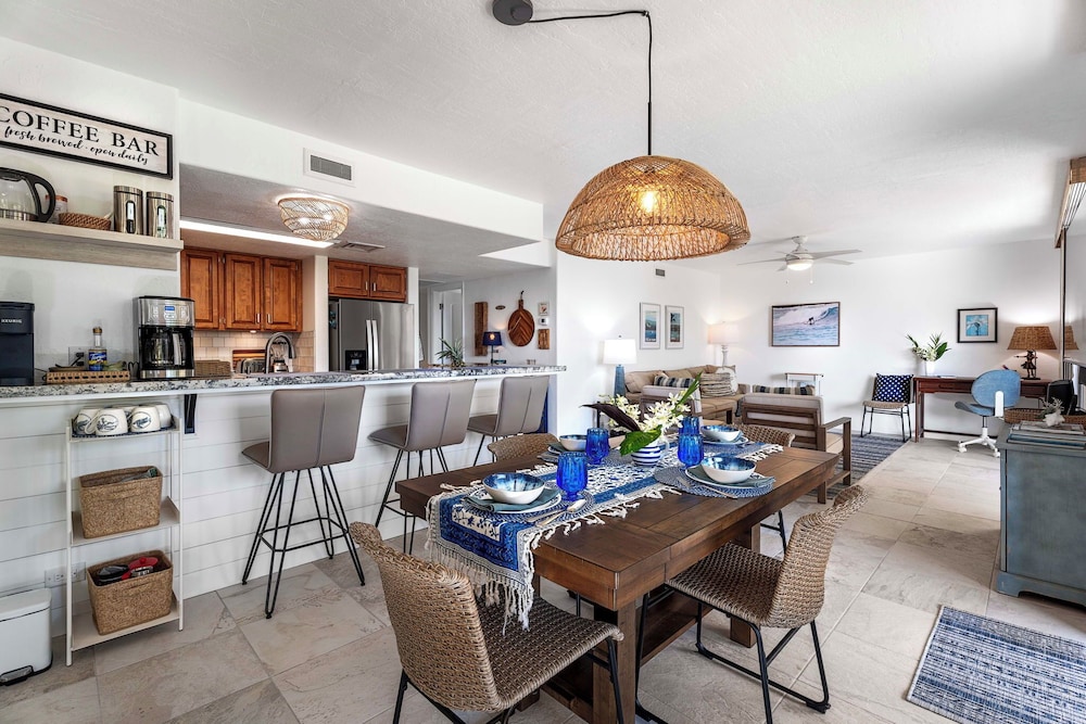 Playful Kona Stay - Pool & BBQ - Concierge - Near Snorkeling - Vrkcv
