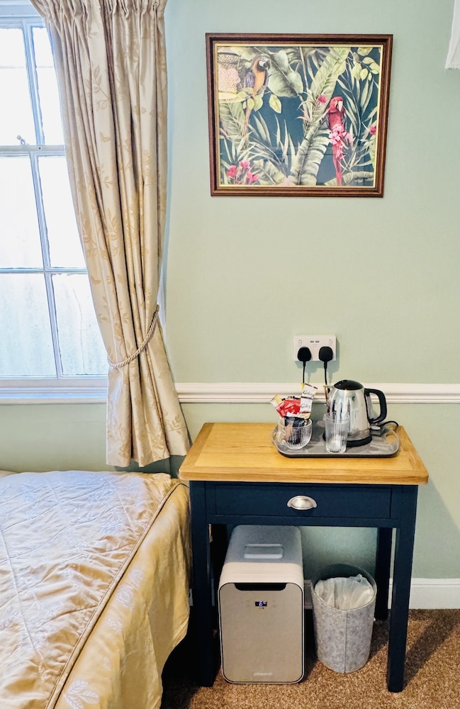 The Angove Guest House