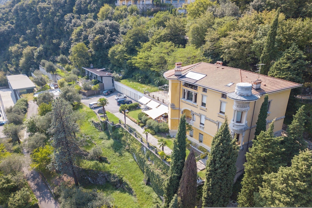 Appartamento Villa Lina view 2