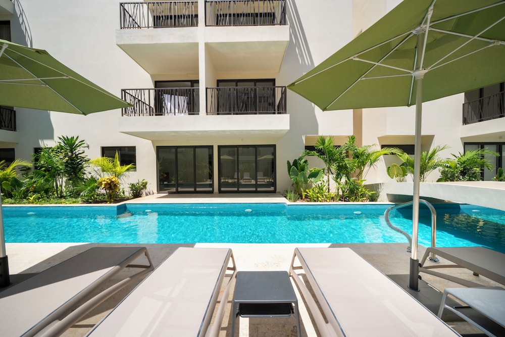 Depa Moderno con Alberca Tulum 1 Rec