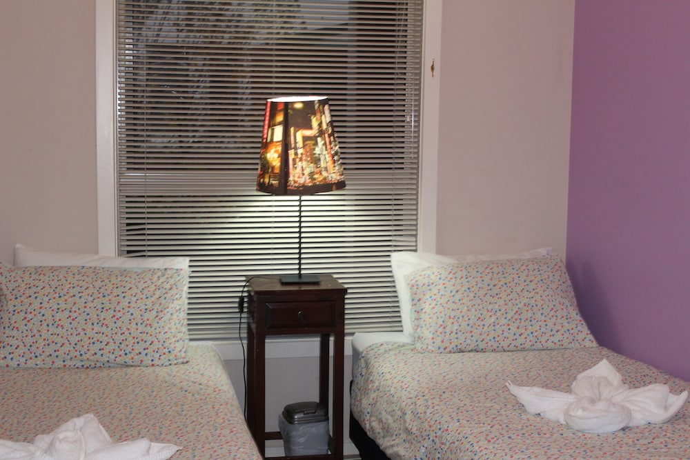 Australian Home Away at Box Hill 2 Bedroom