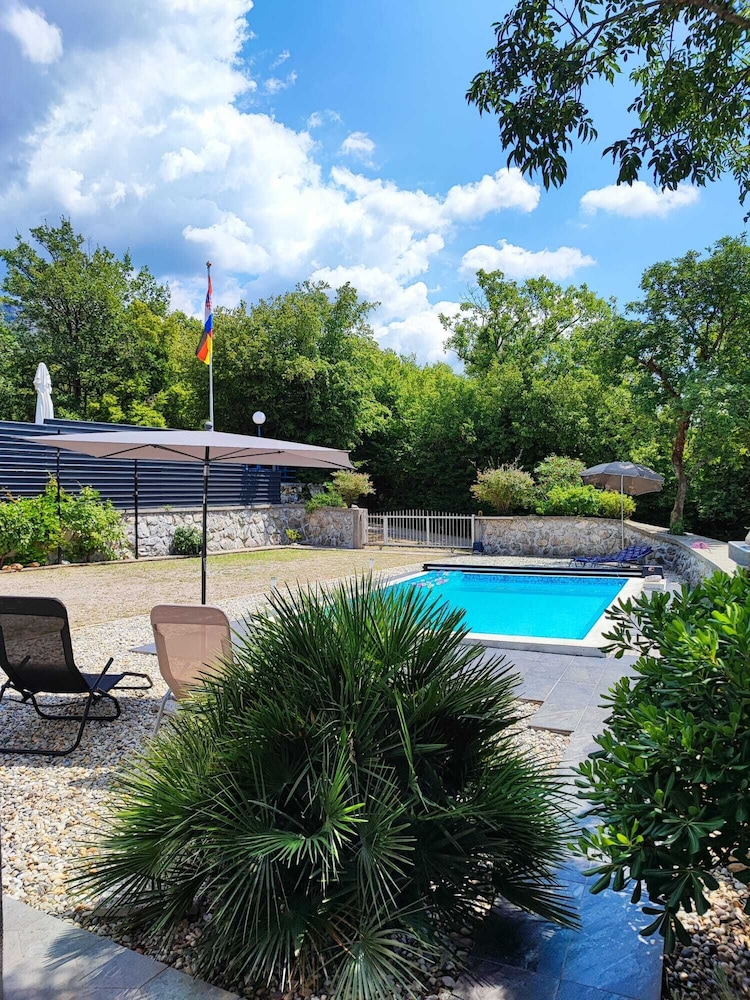 Villa Serenity