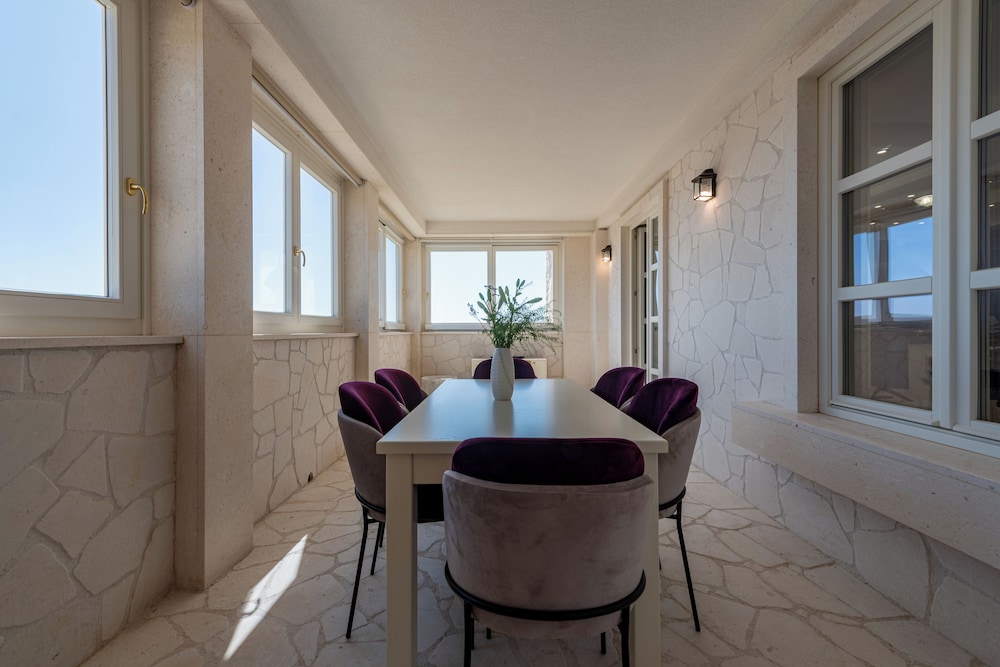 Chateau Dabo