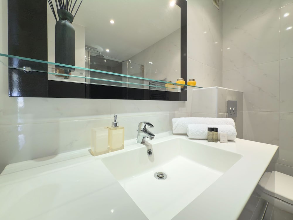 L Artiste in Cannes With 3 Bedrooms and 3 Bathrooms