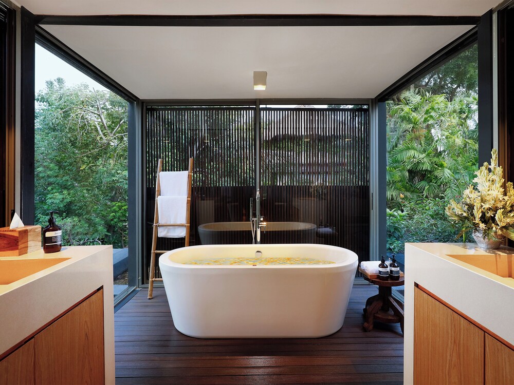 Villa Svarga by Elite Havens