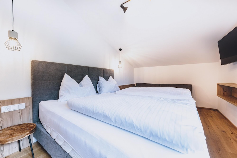 M1 - Penthouse Apartment