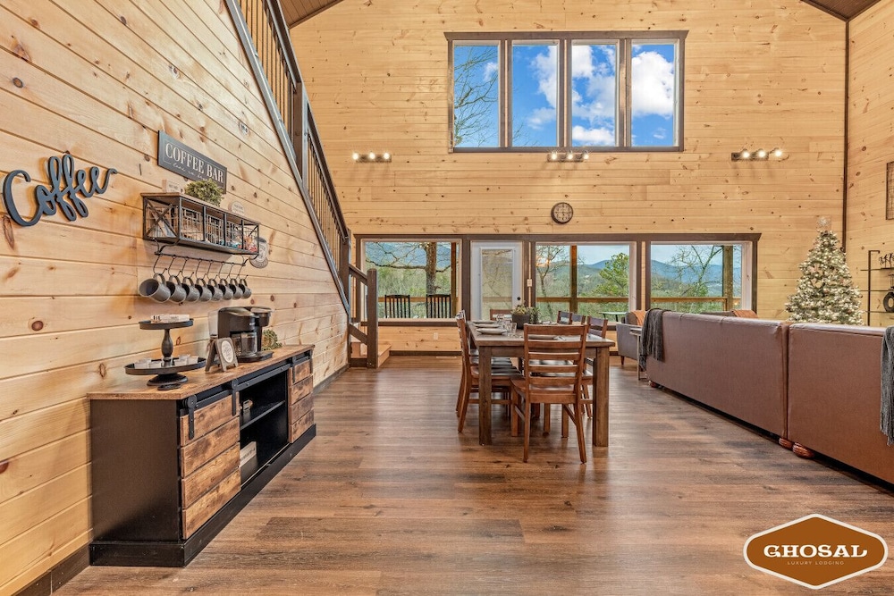 Summit Luxe Resort
