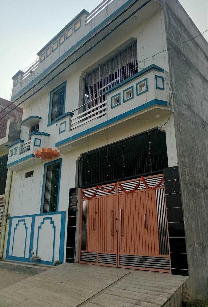 Radhe Ji Home Stay