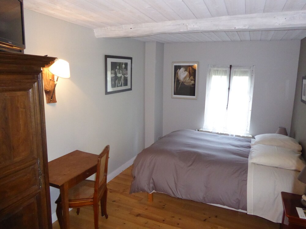 Photo 47