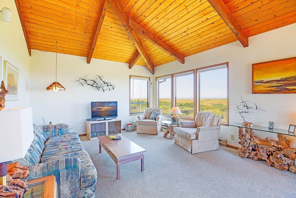 Haven House on Copalis Beach Near Ocean Shores