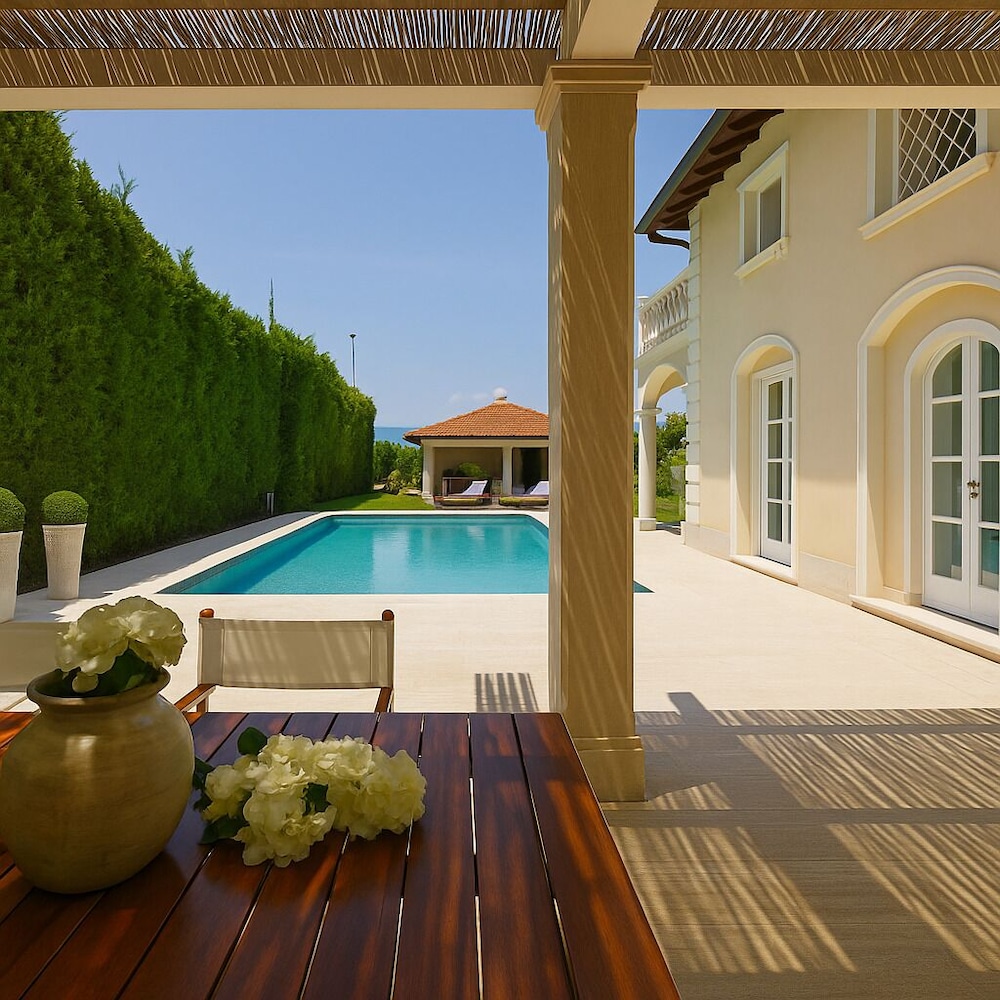 Villa Forte dei Marmi Pool & Garden