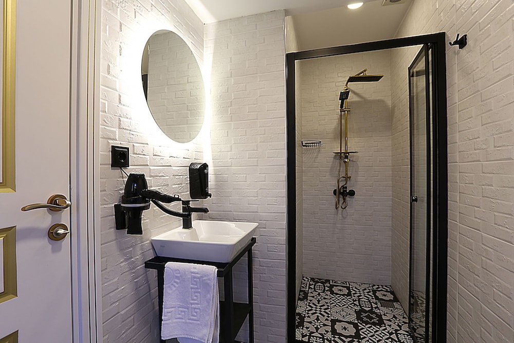 Kamil Bey Süitleri Beyoğlu - Image 55