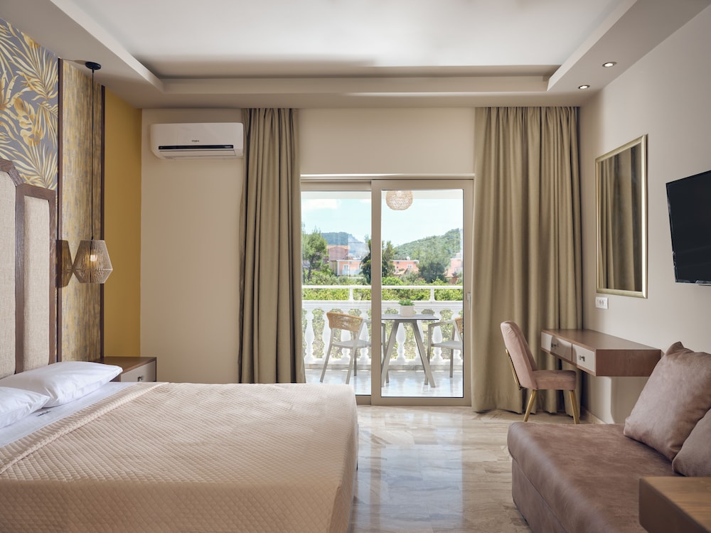 Mavrias Complex photo 5