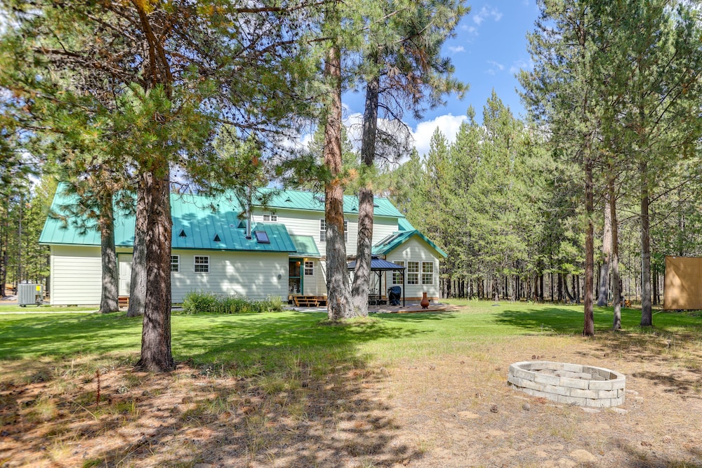 Oregon Retreat ~ 2 Mi From Lapine State Park view 4