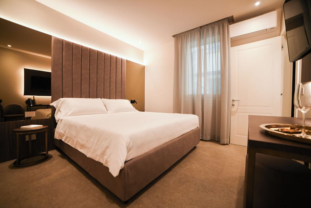 MODENA RELAX Luxury Rent Rooms