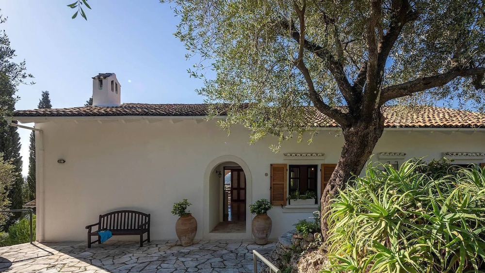 Spartilas Villas