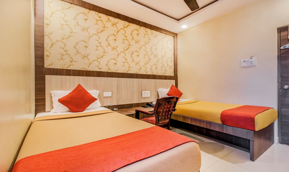 Hotel Neem Tree