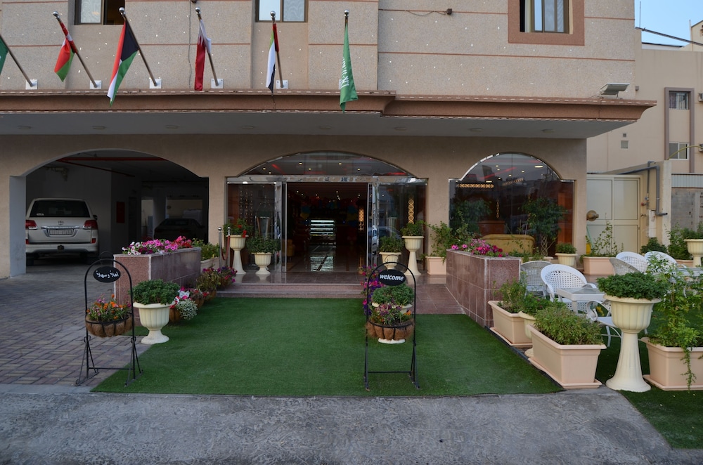 Bodor AL Sharq Suites