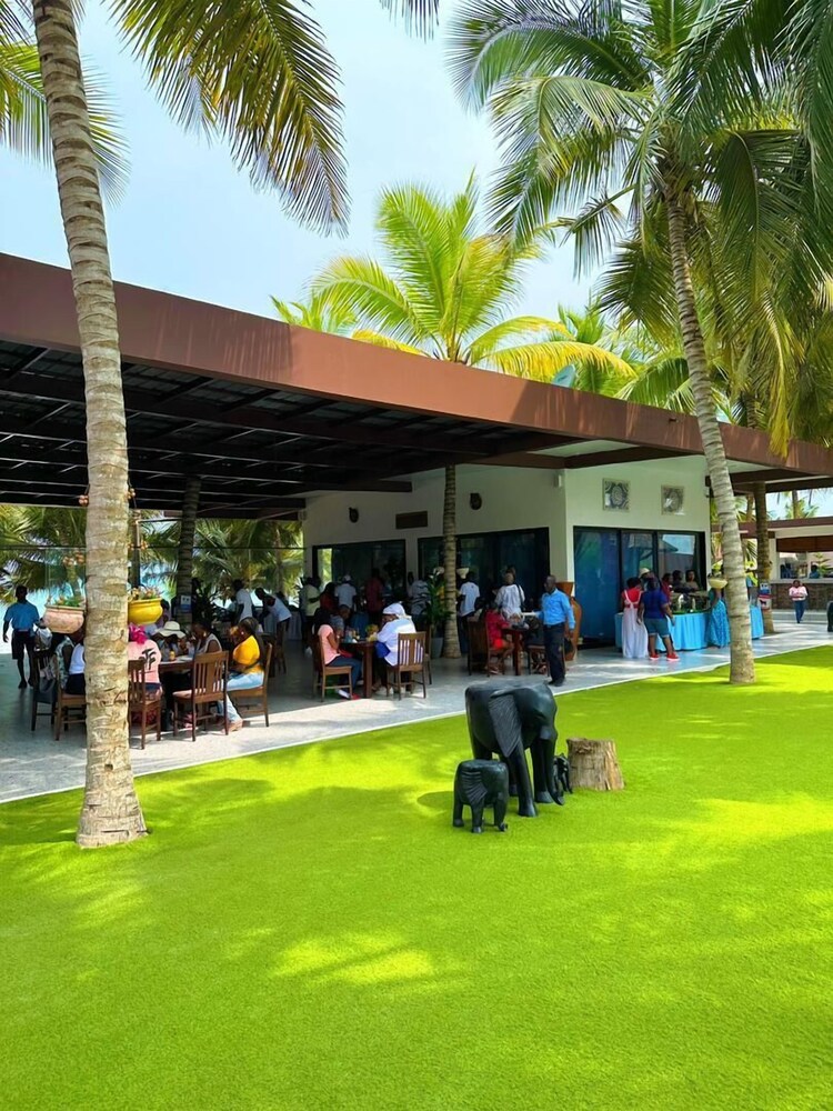 THE BIG BLUE RESORT AND SPA
