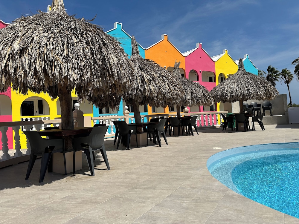 MERAKII SEAVIEW ESCAPE CURACAO