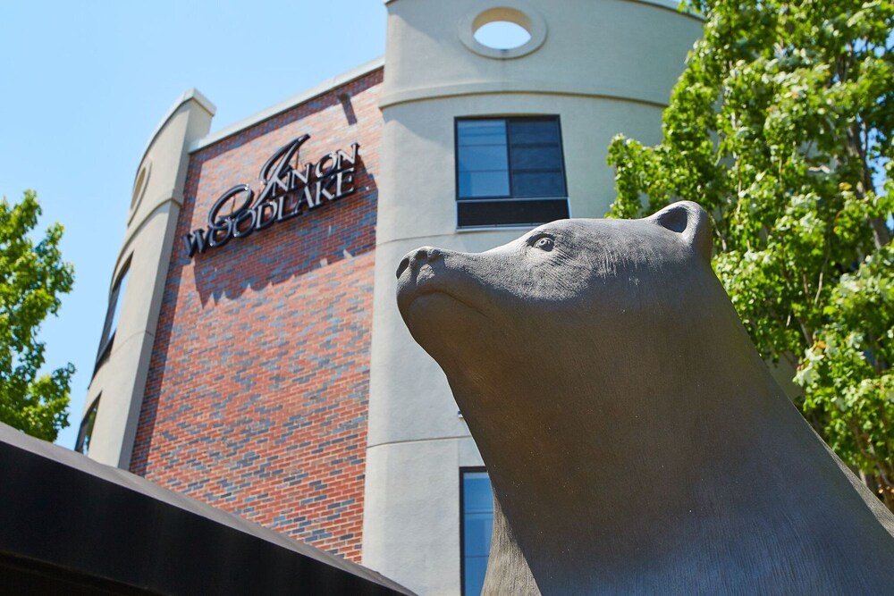 Inn On Woodlake