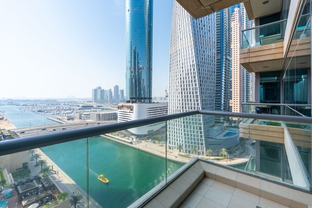 Vacay Lettings - Iris Blue